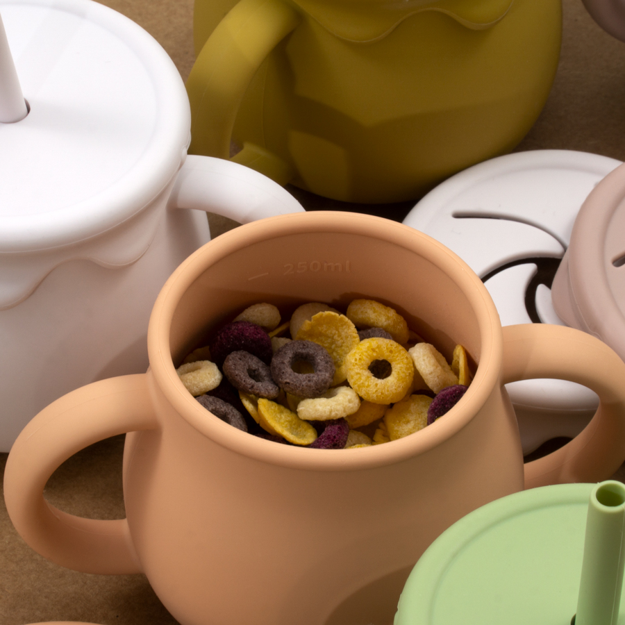 جديد الاطفال سيليكون تغذية صند - مراجعة Food Snacks For Kids وسعره